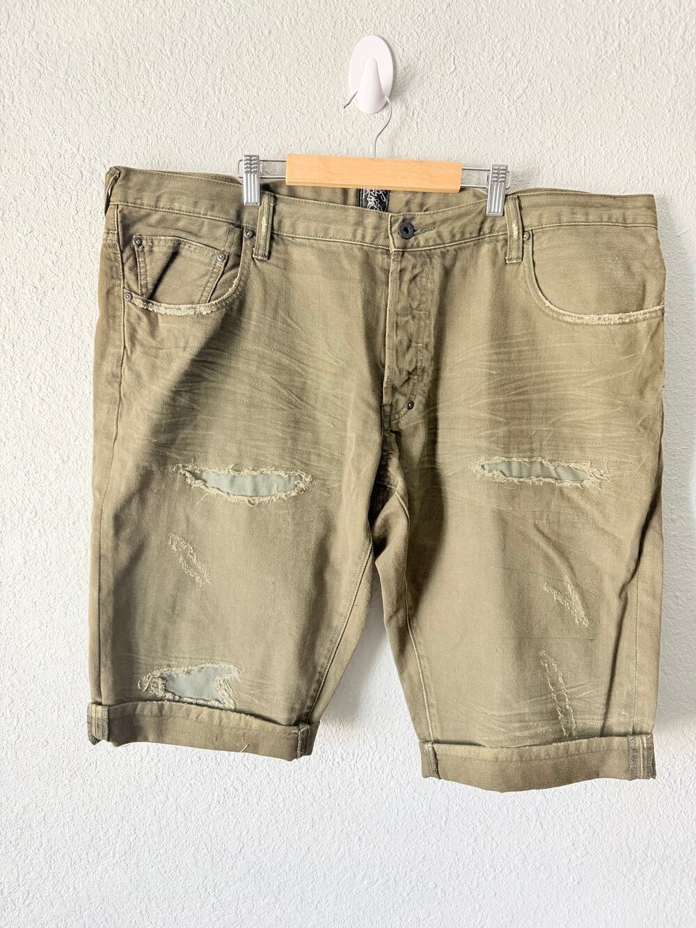 Prps brand Men’s size 42 Distressed Olive Green Casual Shorts